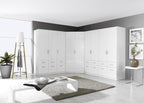 Rauch Möbel Celle Kleiderschrank Weiß Hochglanz, 3-türig mit 6 Schubladen, Drehtürenschrank für Schlafzimmer & Kinderzimmer